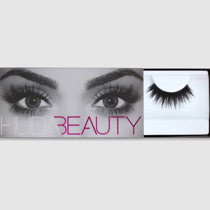 HUDA BEAUTY Classic False Lashes- Carmen #9