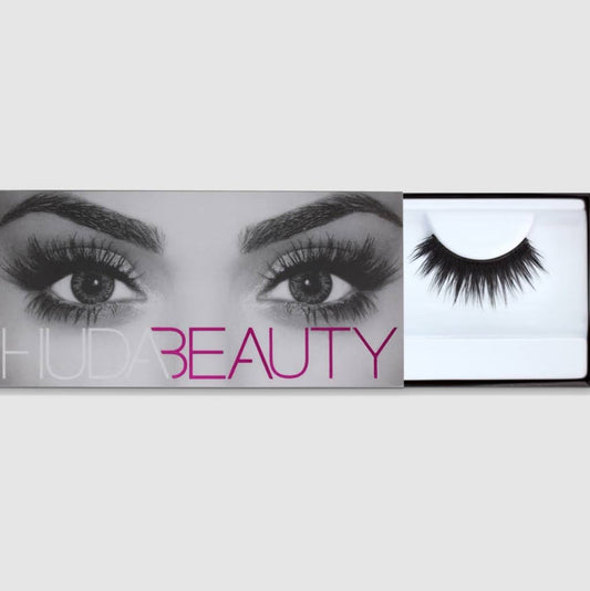 HUDA BEAUTY Classic False Lashes- Carmen #9